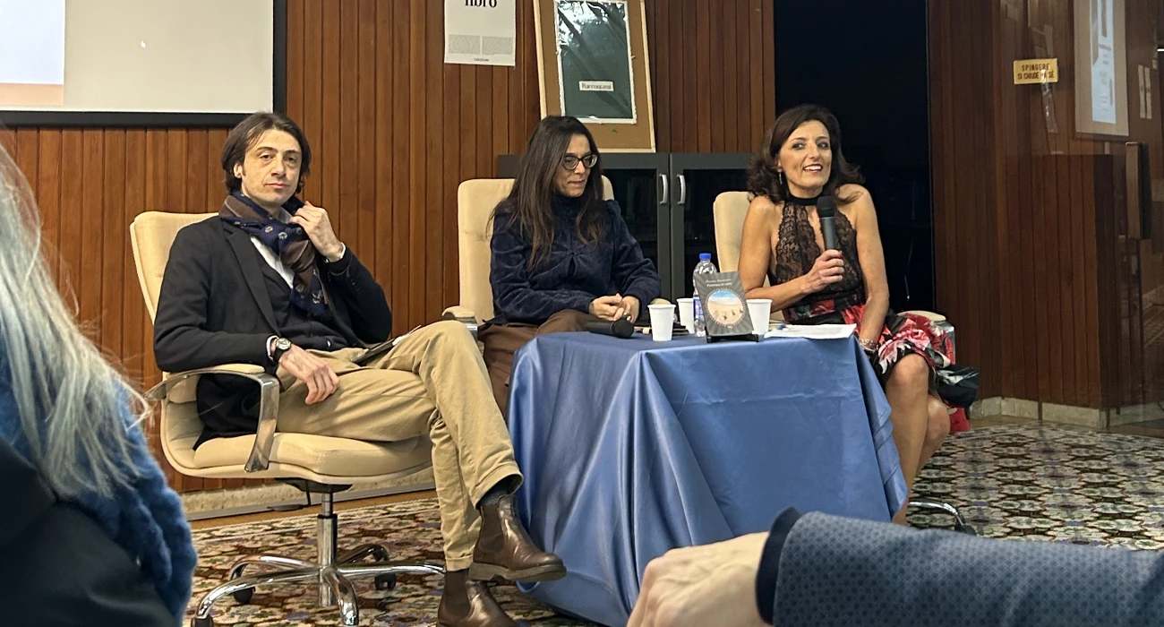 Presentazione del libro "Ancora più a fondo" di Marilena Abbatepaolo