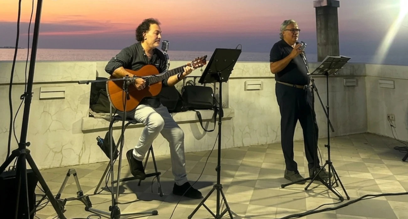 Presentazione del libro “Napulè. I mille colori di Pino Daniele” di Fulvio Frezza