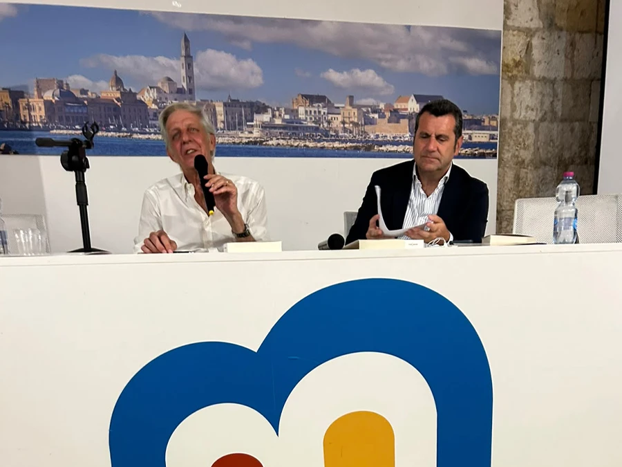 Incontro con Marco Valle
